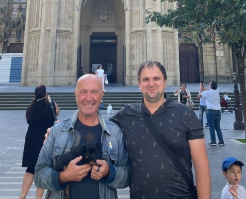 Con nuestro amigo Alexey del criadero Kari Ochi